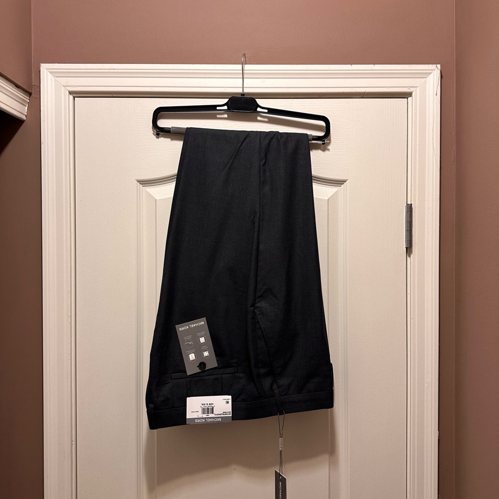 Michael Kors dress pants. 40x30